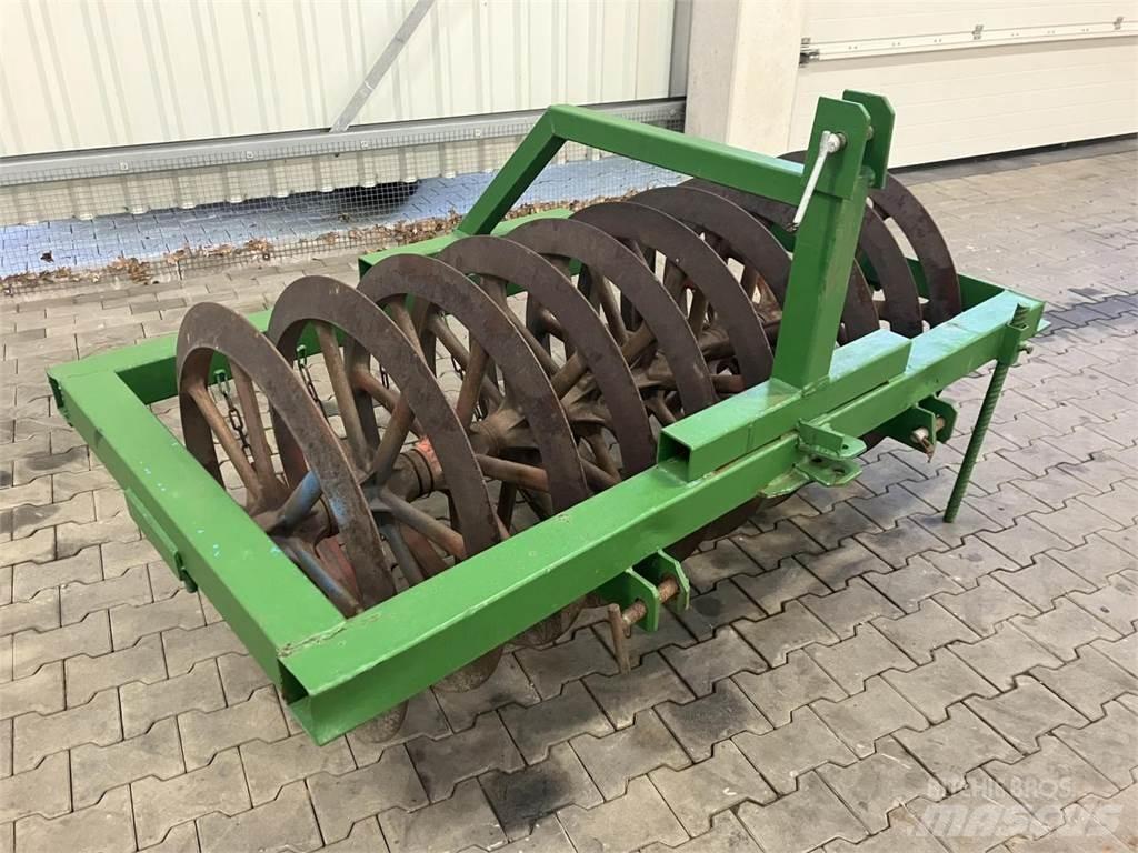 UNBEKANNT 1,80 m Veltņi