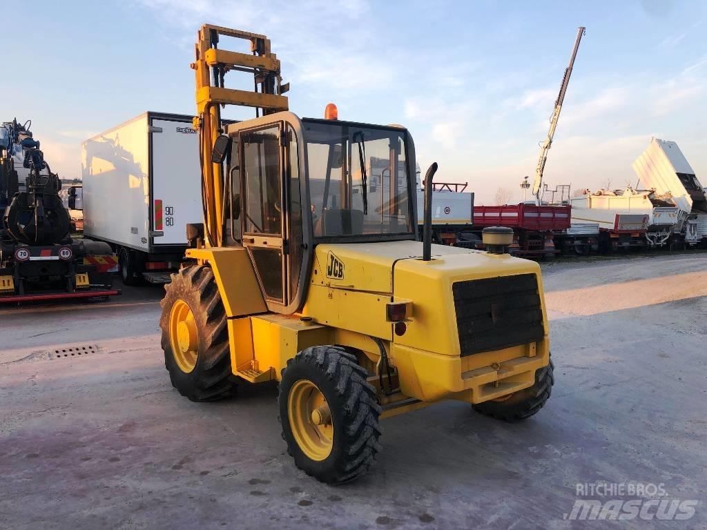 JCB 926B Teleskopiskie manipulatori