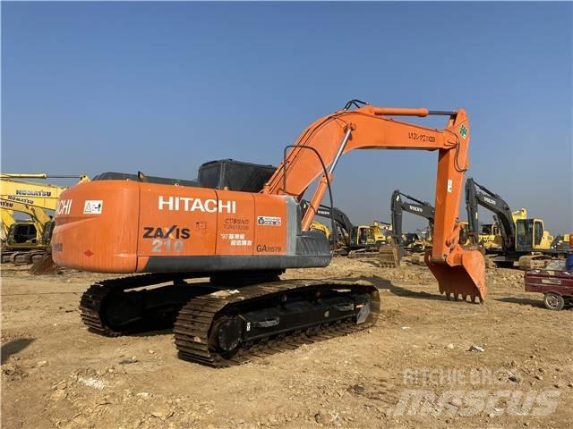 Hitachi ZX210 Kāpurķēžu ekskavatori