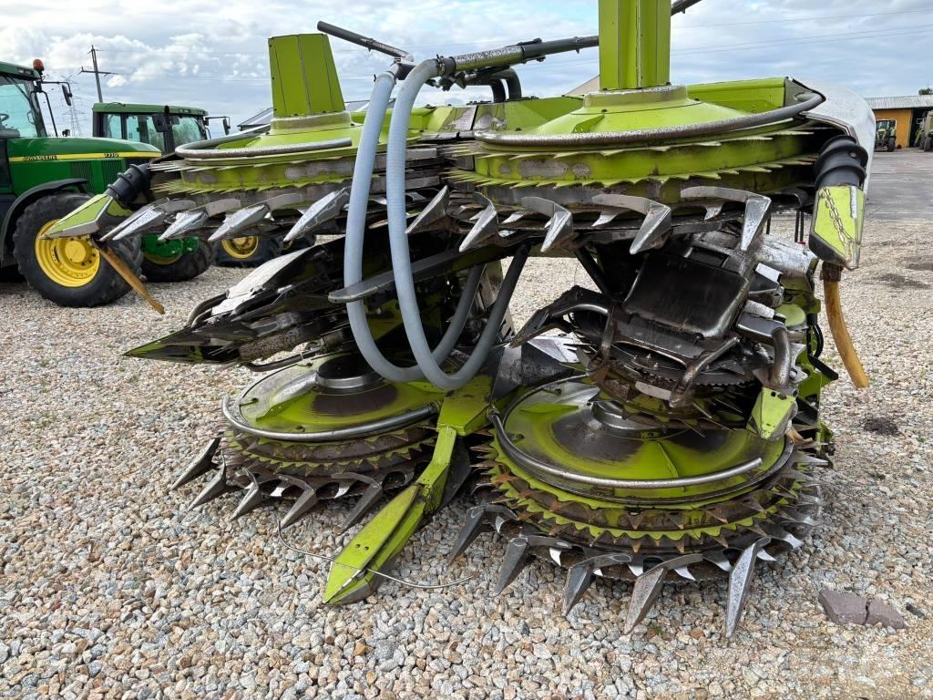 CLAAS Orbis 750 Ražas novākšanas galvas