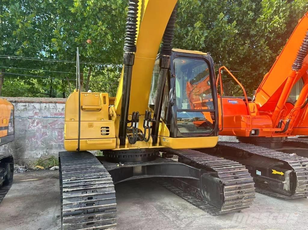 CAT 320 CL Kāpurķēžu ekskavatori