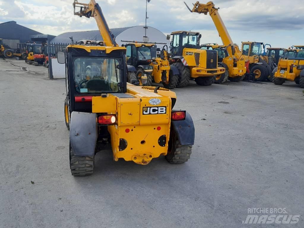 JCB 525-60 Teleskopiskie manipulatori