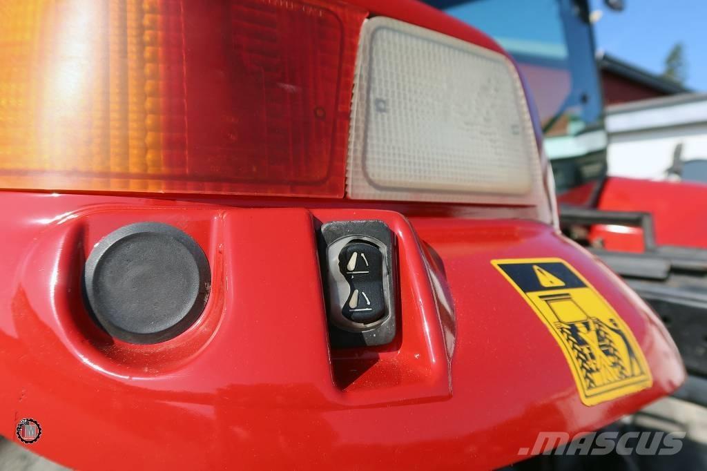 Case IH JX 1100 U Traktori