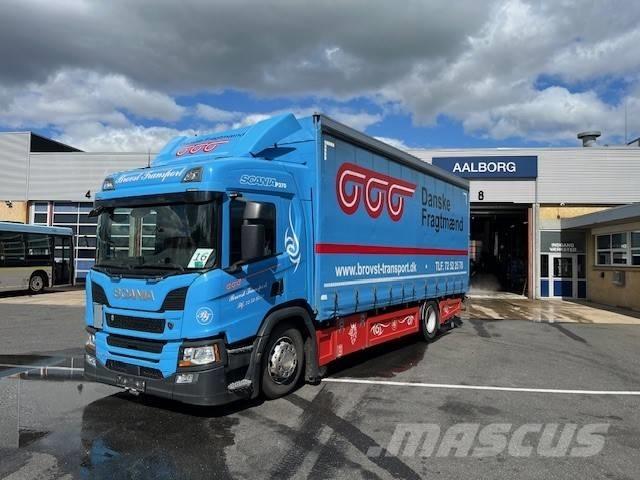 Scania P 370 Tents