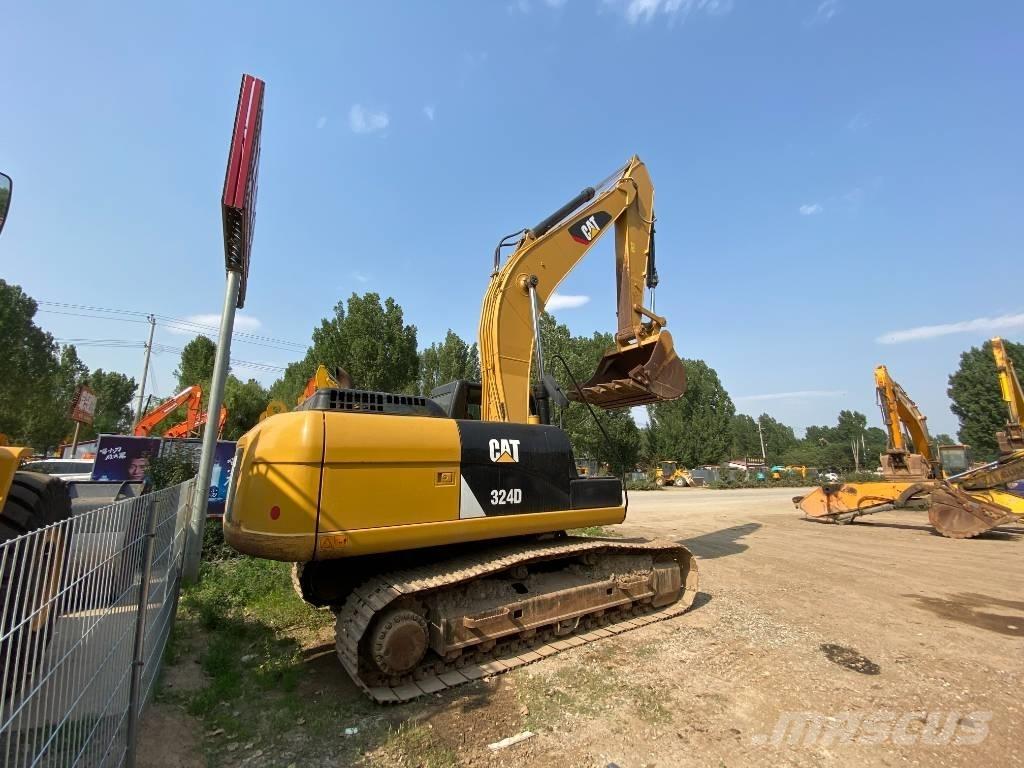 CAT 324D Kāpurķēžu ekskavatori
