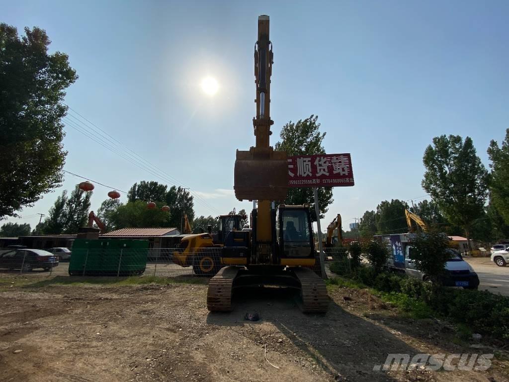 CAT 324D Kāpurķēžu ekskavatori