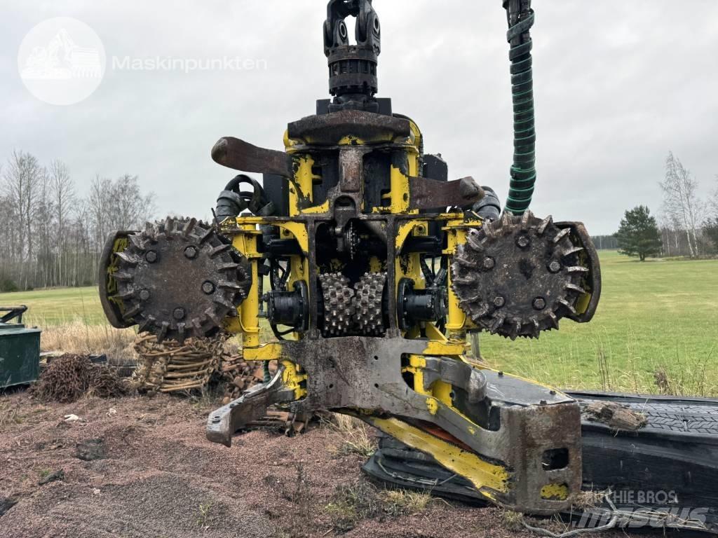 John Deere 1470 G Harvesteri