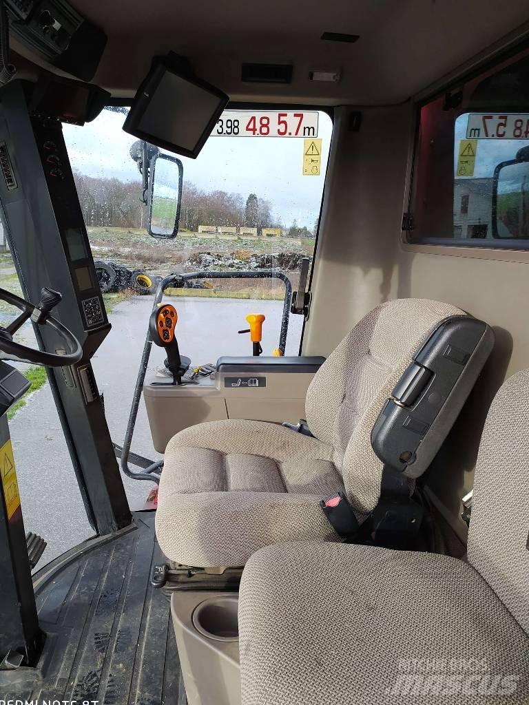 Case IH 7088 Ražas novākšanas kombaini