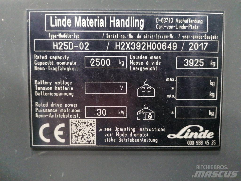 Linde H25D-02 Tehnika ar dīzeļa dzinēju