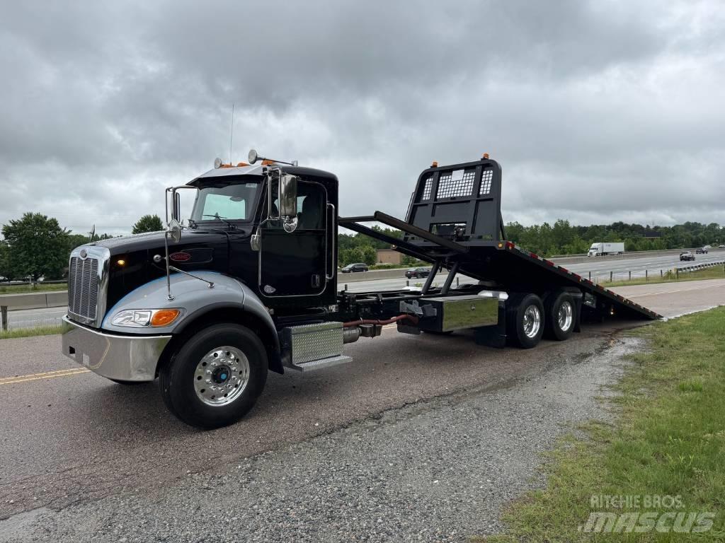 Peterbilt 348 Evakuators ar manipulatoru