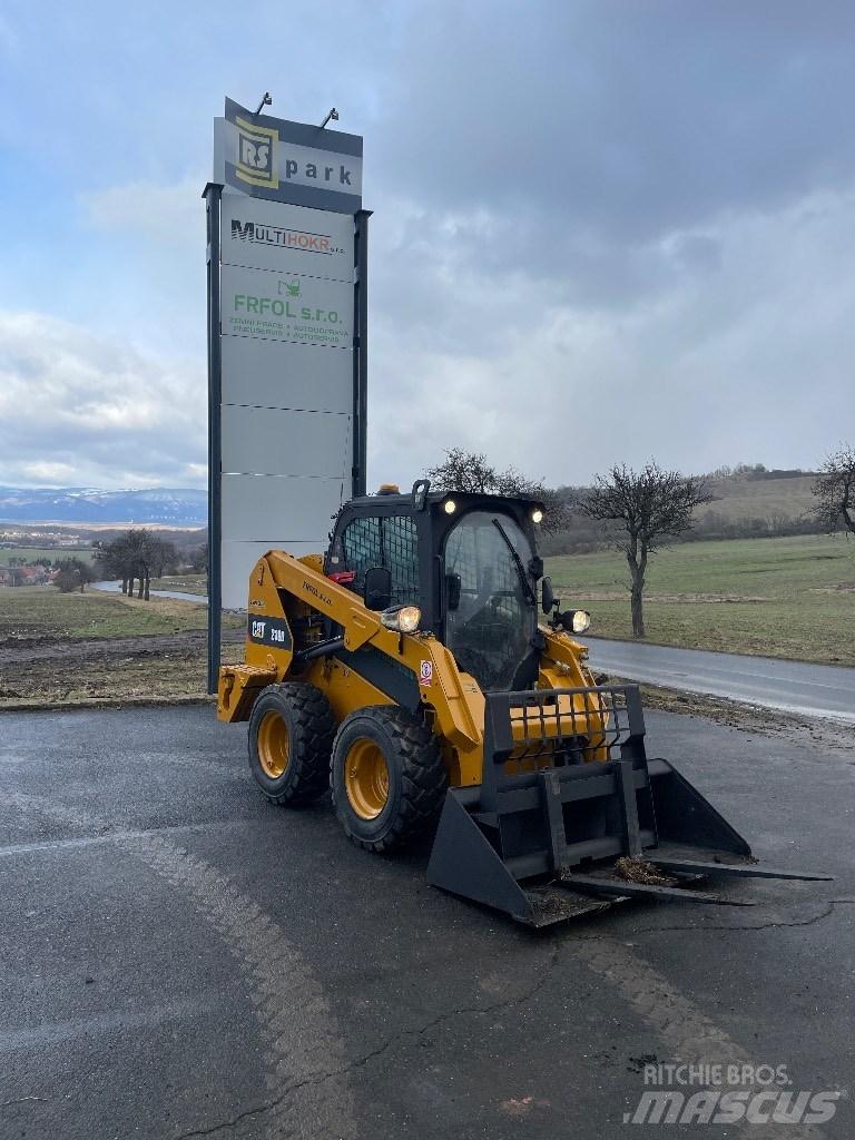 CAT 236 D Lietoti riteņu kompaktiekrāvēji