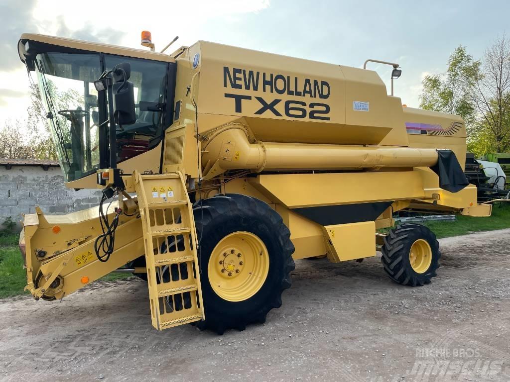 New Holland TX 62 Ražas novākšanas kombaini