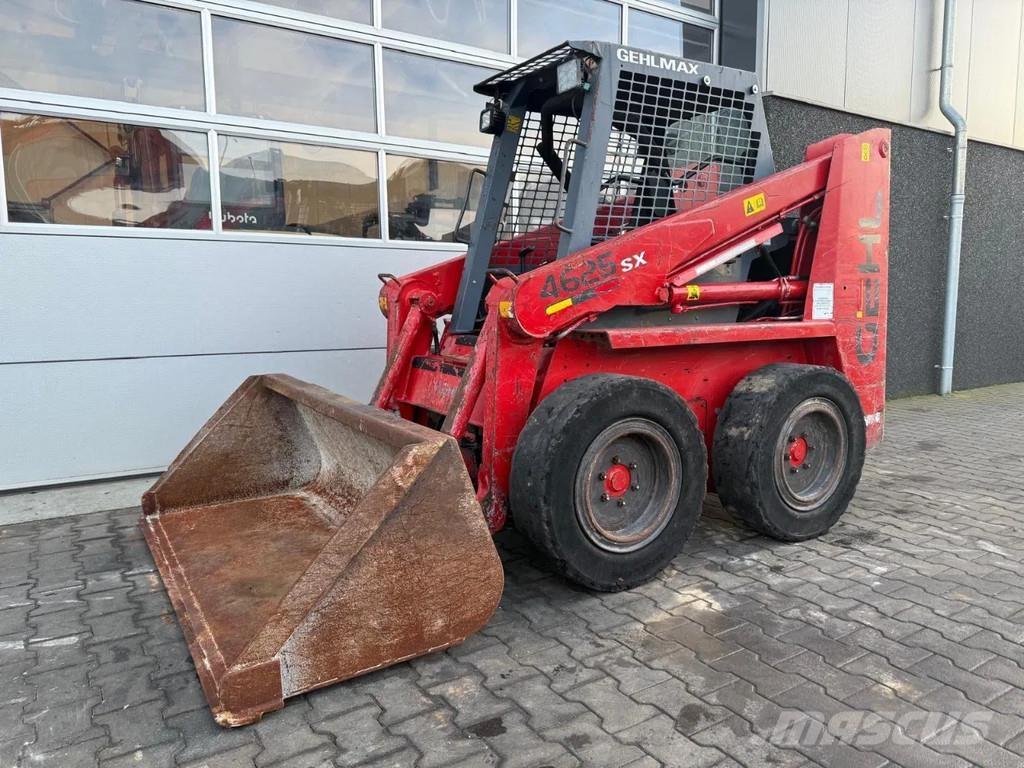 Gehl SL4625 Lietoti riteņu kompaktiekrāvēji