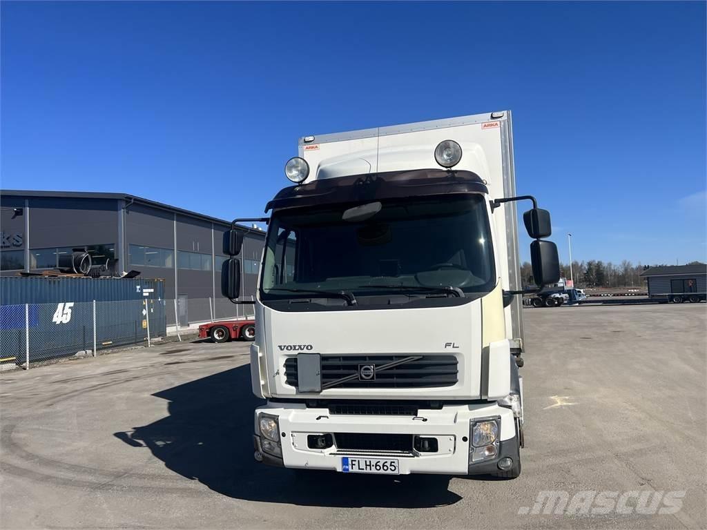 Volvo FL 240 4X2 Furgons