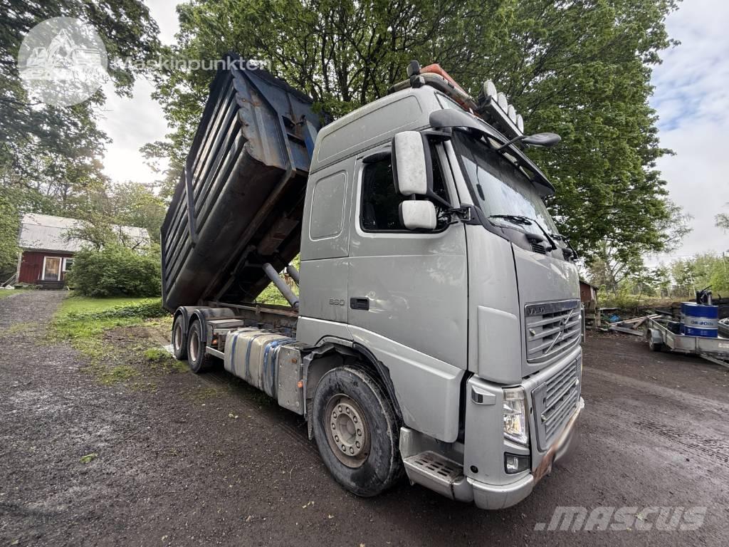 Volvo FH 16 660 Treileri ar āķi