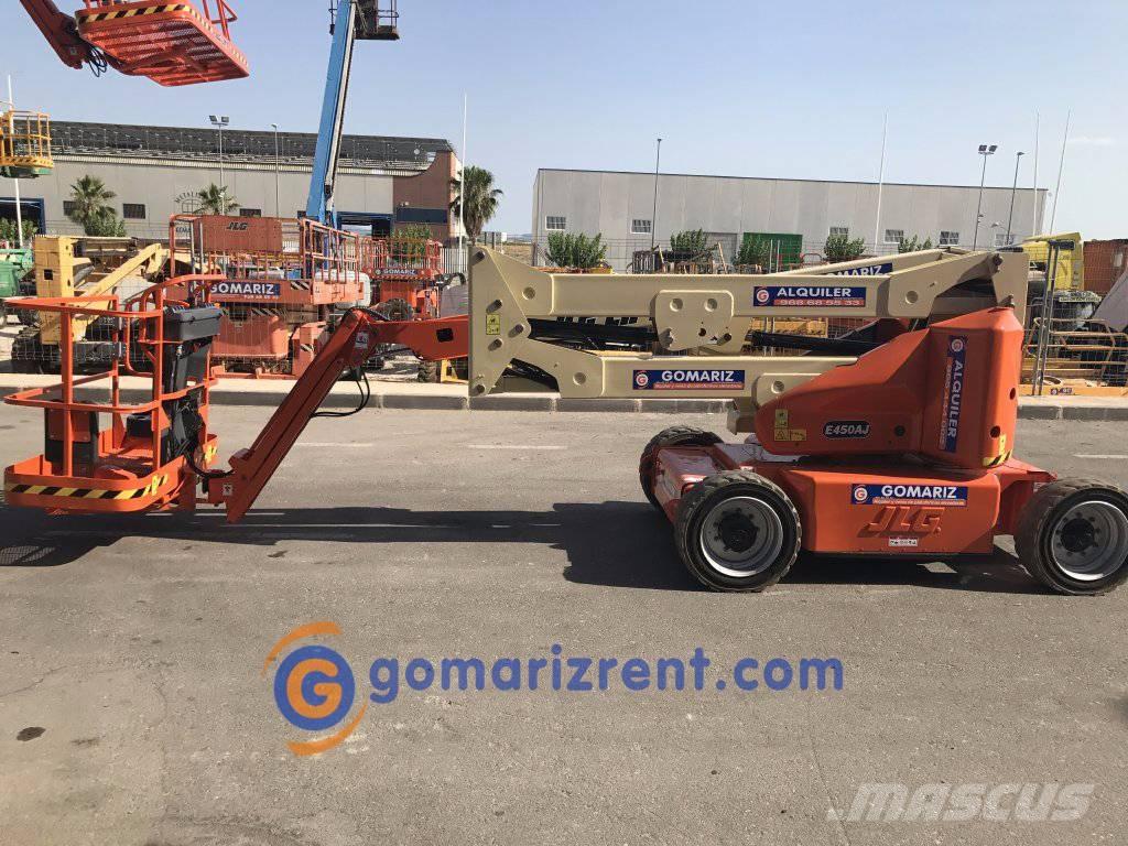 JLG E 450 AJ Strēles pacēlāji