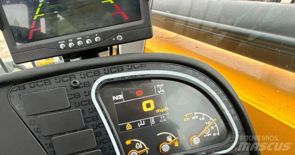 JCB 535 - 95 Teleskopiskie manipulatori