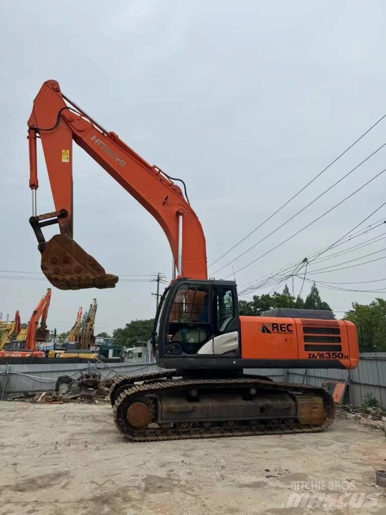 Hitachi 350LC Kāpurķēžu ekskavatori