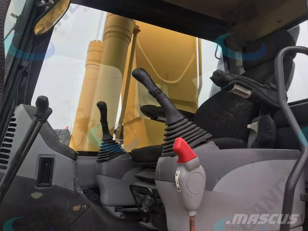 Komatsu PC 300 Kāpurķēžu ekskavatori