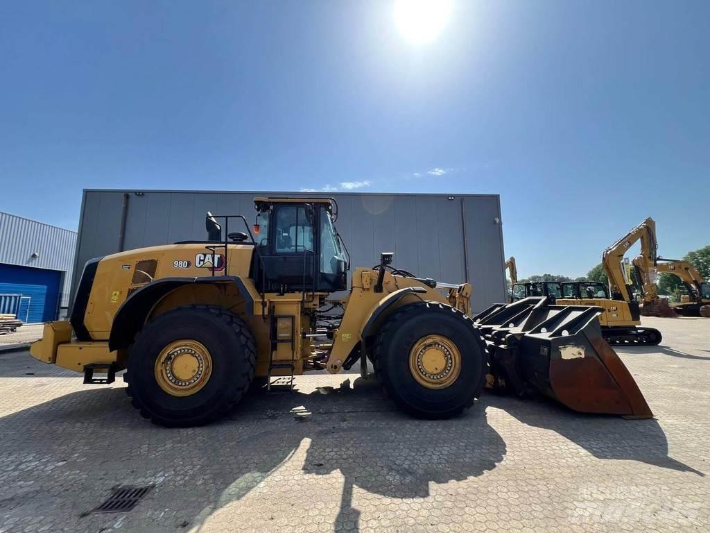 CAT 980-14A Iekrāvēji uz riteņiem
