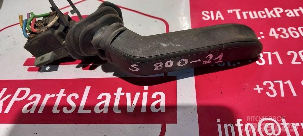 Scania R 420.  1372985 Kabīnes un interjers