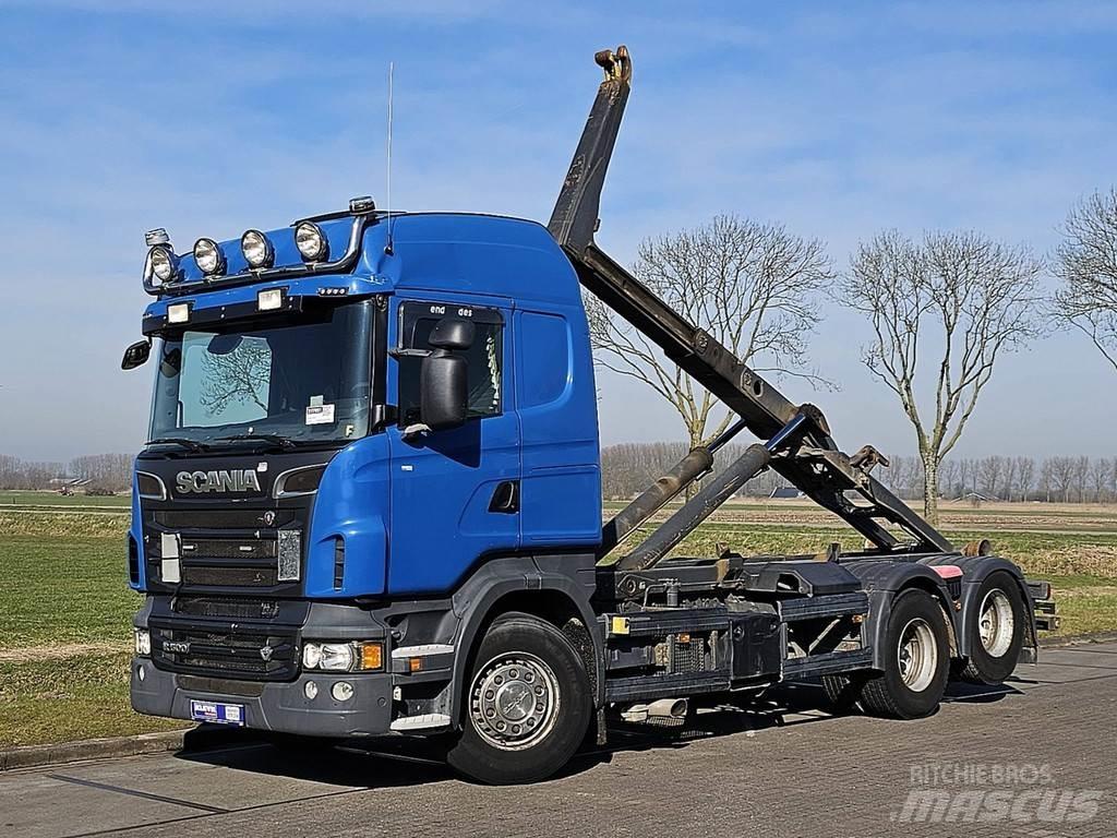Scania R500 Treileri ar āķi