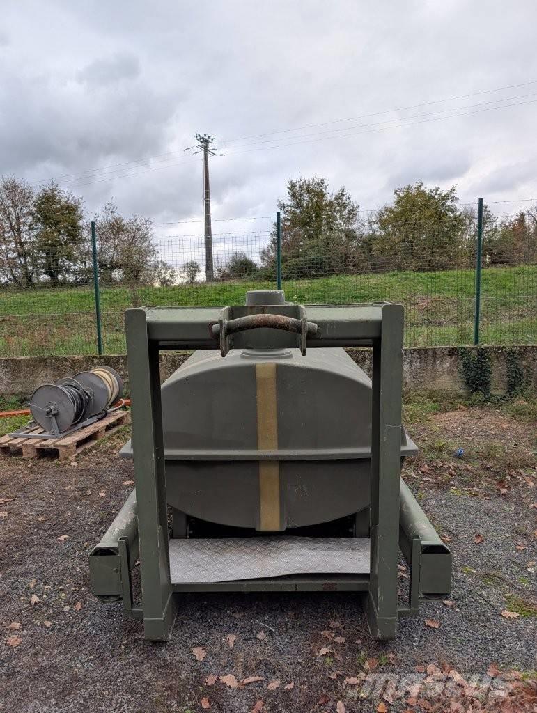  Rocher Citerne Autocisternas