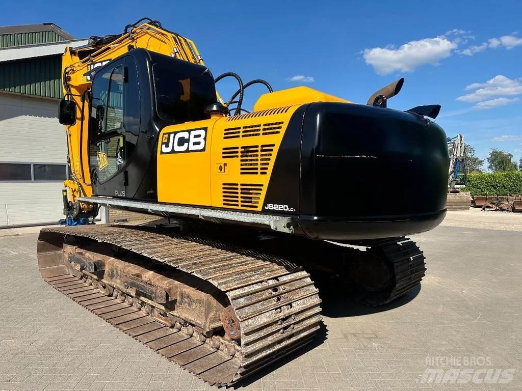 JCB JS220LC Kāpurķēžu ekskavatori