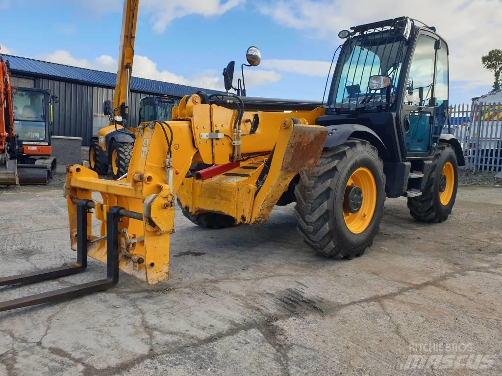 JCB 540-140 Teleskopiskie manipulatori
