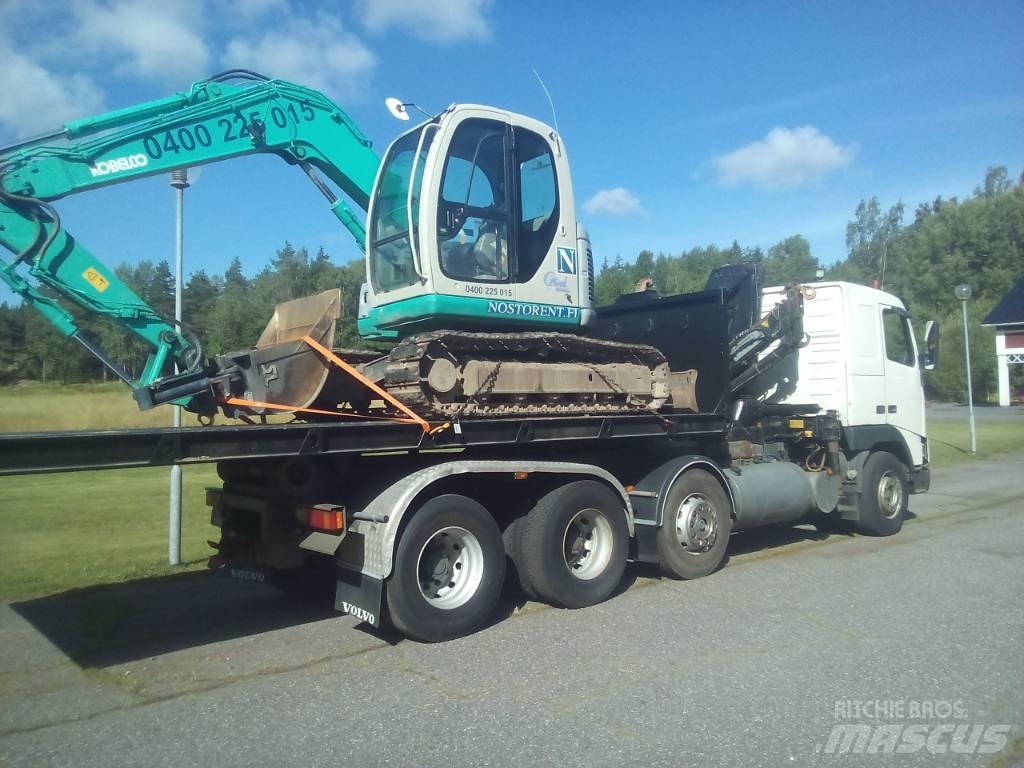 Volvo FH 12 Treileri ar āķi