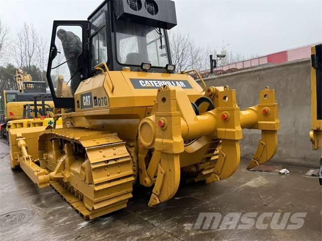 CAT D 7 G Kāpurķēžu buldozeri