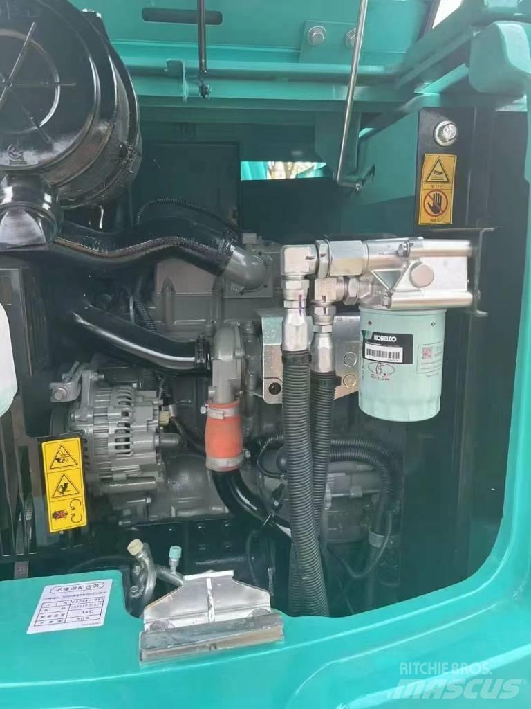 Kobelco SK 75 Vidēja lieluma ekskavatori 7 t - 12 t