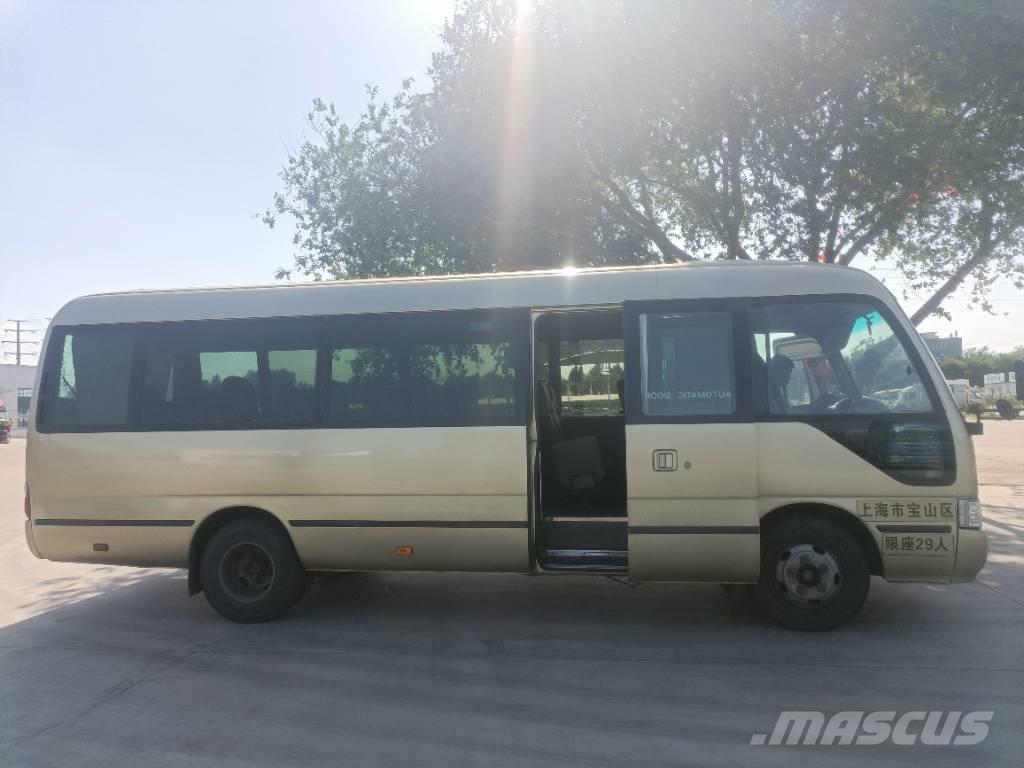 Toyota Coaster Bus Mikroautobusi