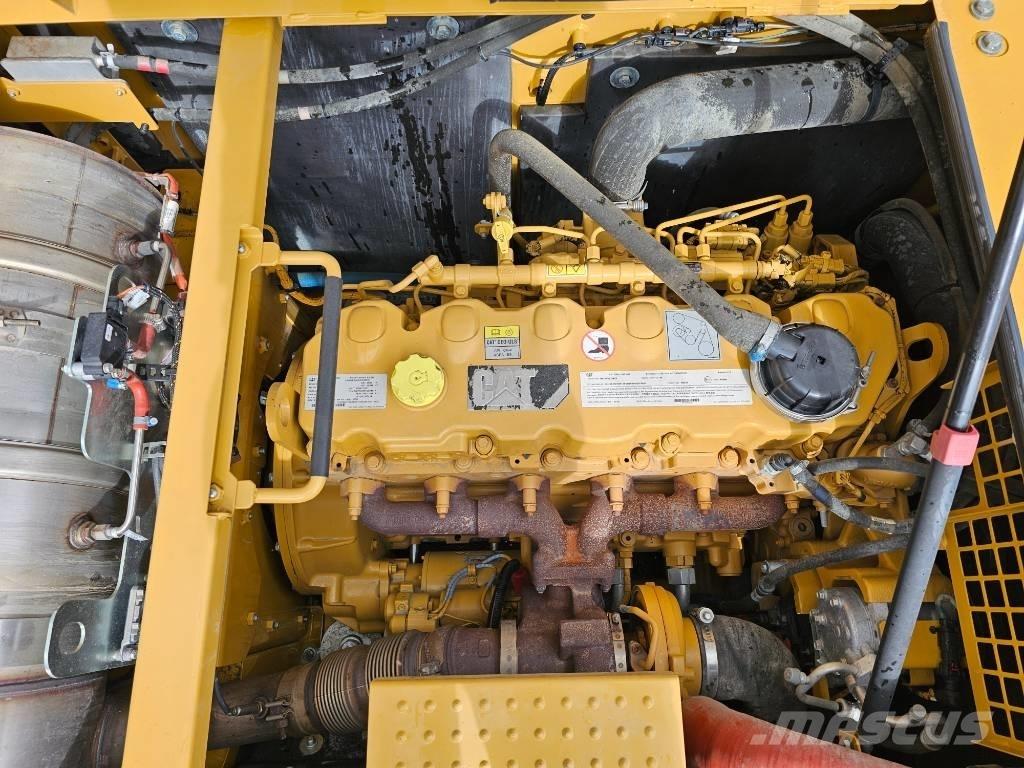 CAT 336 Next Gen Kāpurķēžu ekskavatori