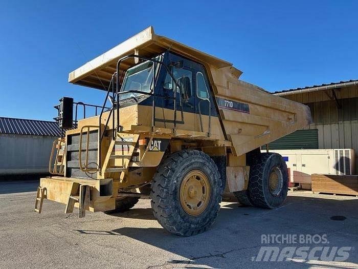 CAT 771D Mini pašizgāzēji