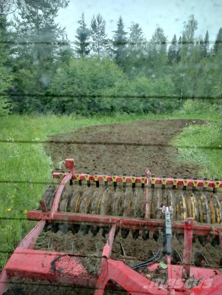 Väderstad CR 3000 Disku lobītāji/ecēšas