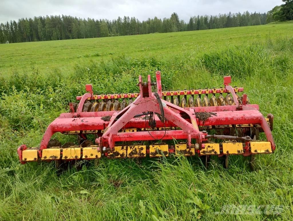 Väderstad CR 3000 Disku lobītāji/ecēšas