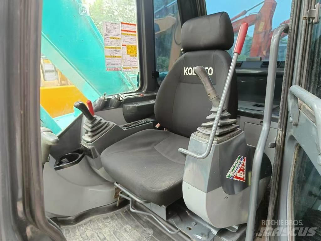Kobelco SK 75 Vidēja lieluma ekskavatori 7 t - 12 t