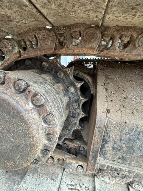 CAT 326 F L Kāpurķēžu ekskavatori