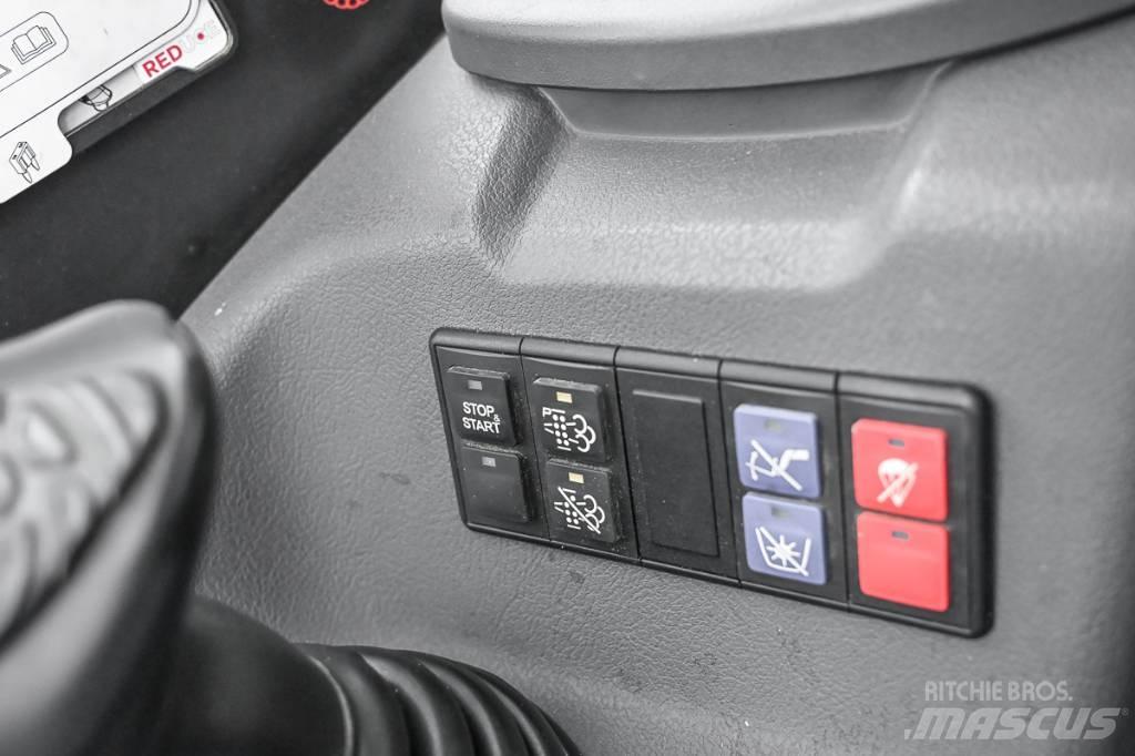 Manitou MT 730 Teleskopiskie manipulatori