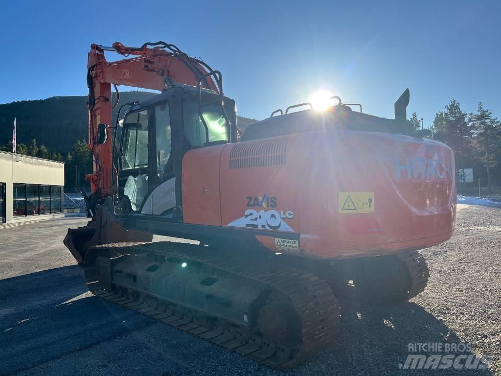 Hitachi ZX 210 LC-6 Kāpurķēžu ekskavatori