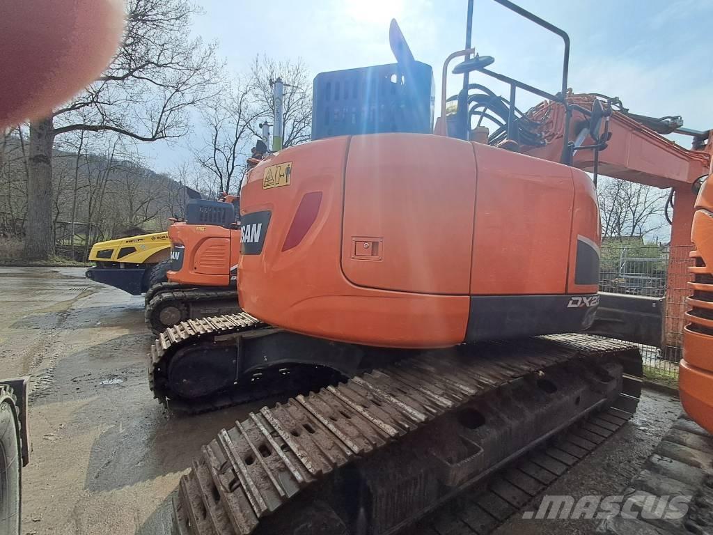 Doosan DX 235 LCR-5 Kāpurķēžu ekskavatori