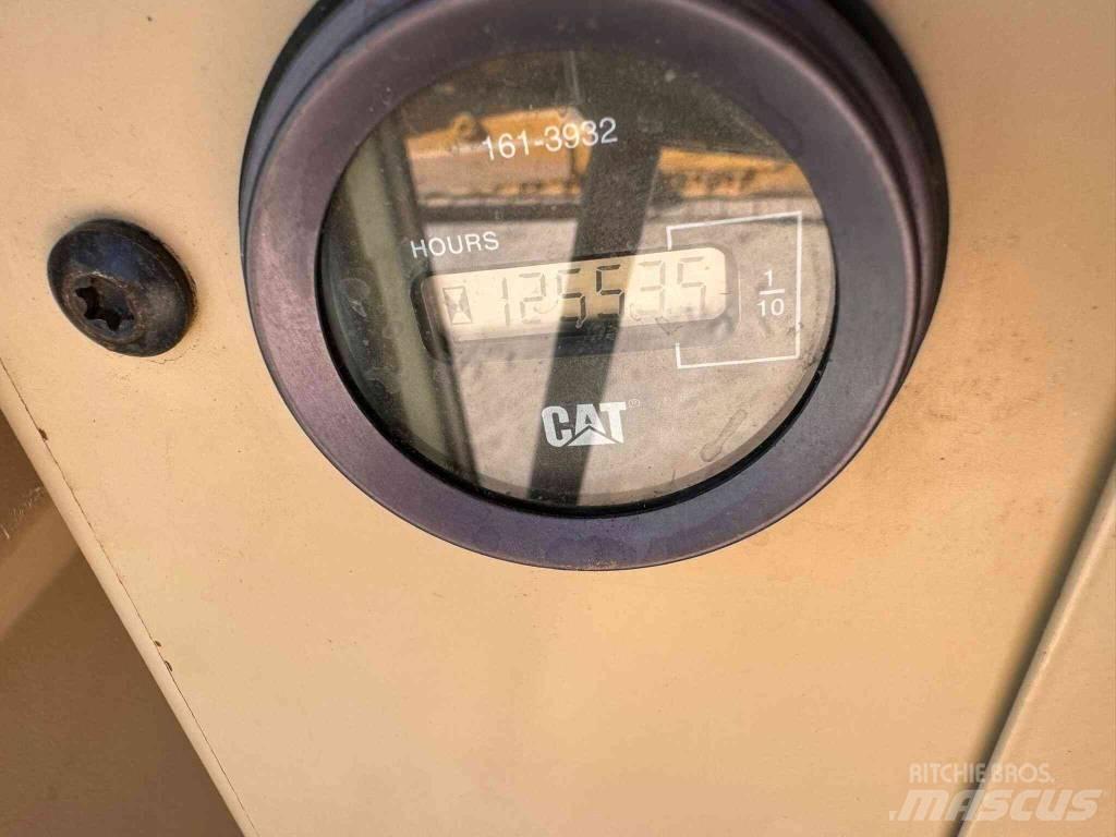CAT 140 H Greideri