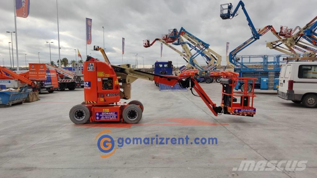 JLG E 300 AJP Strēles pacēlāji
