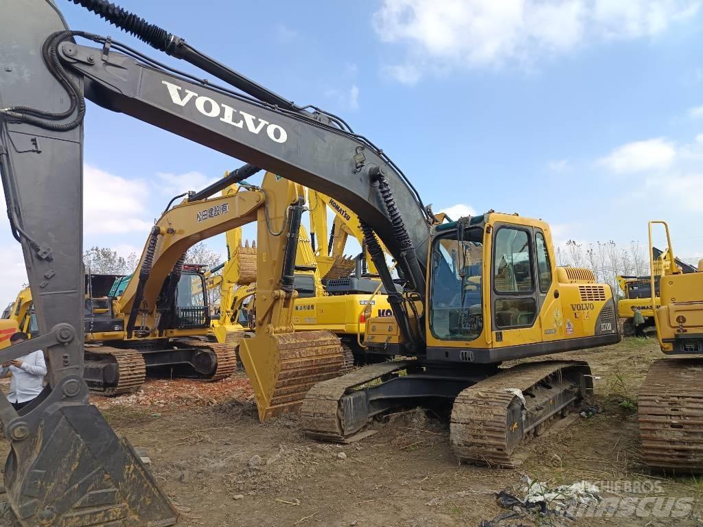 Volvo EC210B Kāpurķēžu ekskavatori