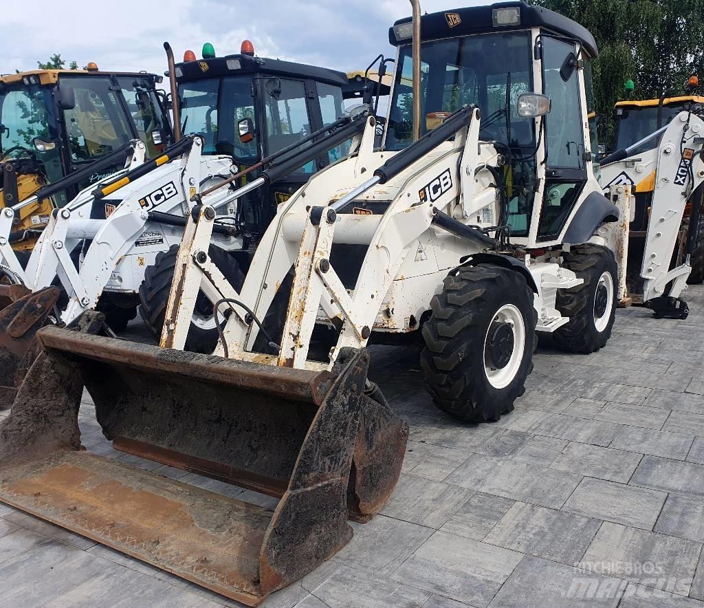 JCB 3 CX compact Ekskavatori-iekrāvēji