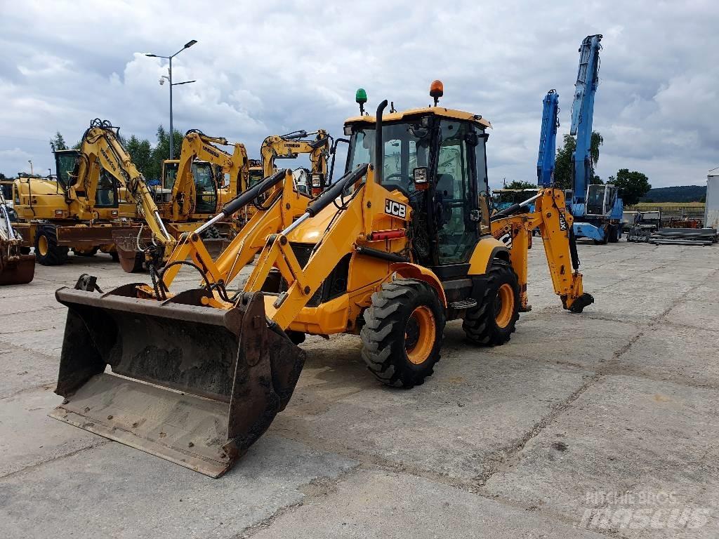JCB 3 CX compact Ekskavatori-iekrāvēji
