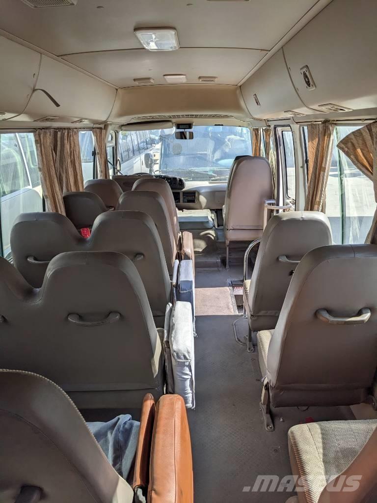 Toyota Coaster Bus Mikroautobusi