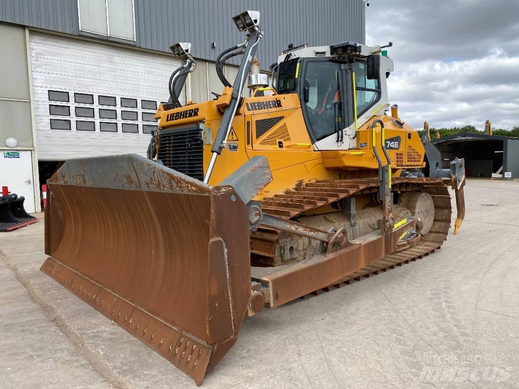 Liebherr PR 746 Kāpurķēžu buldozeri