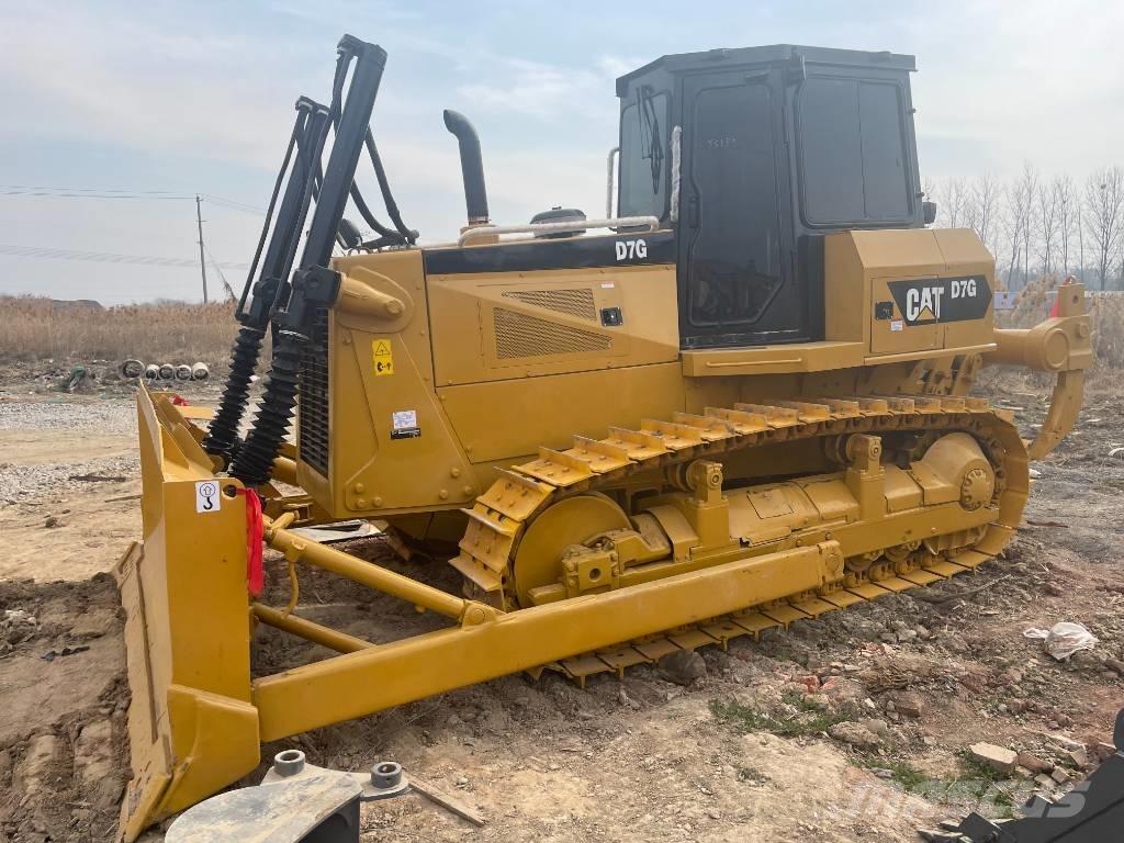 CAT D 7 G Kāpurķēžu buldozeri